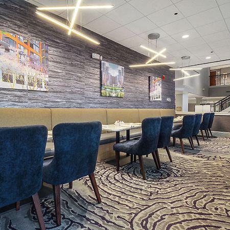 Holiday Inn Chicago Nw Crystal Lk Conv Ctr By Ihg Crystal Lake Exterior foto