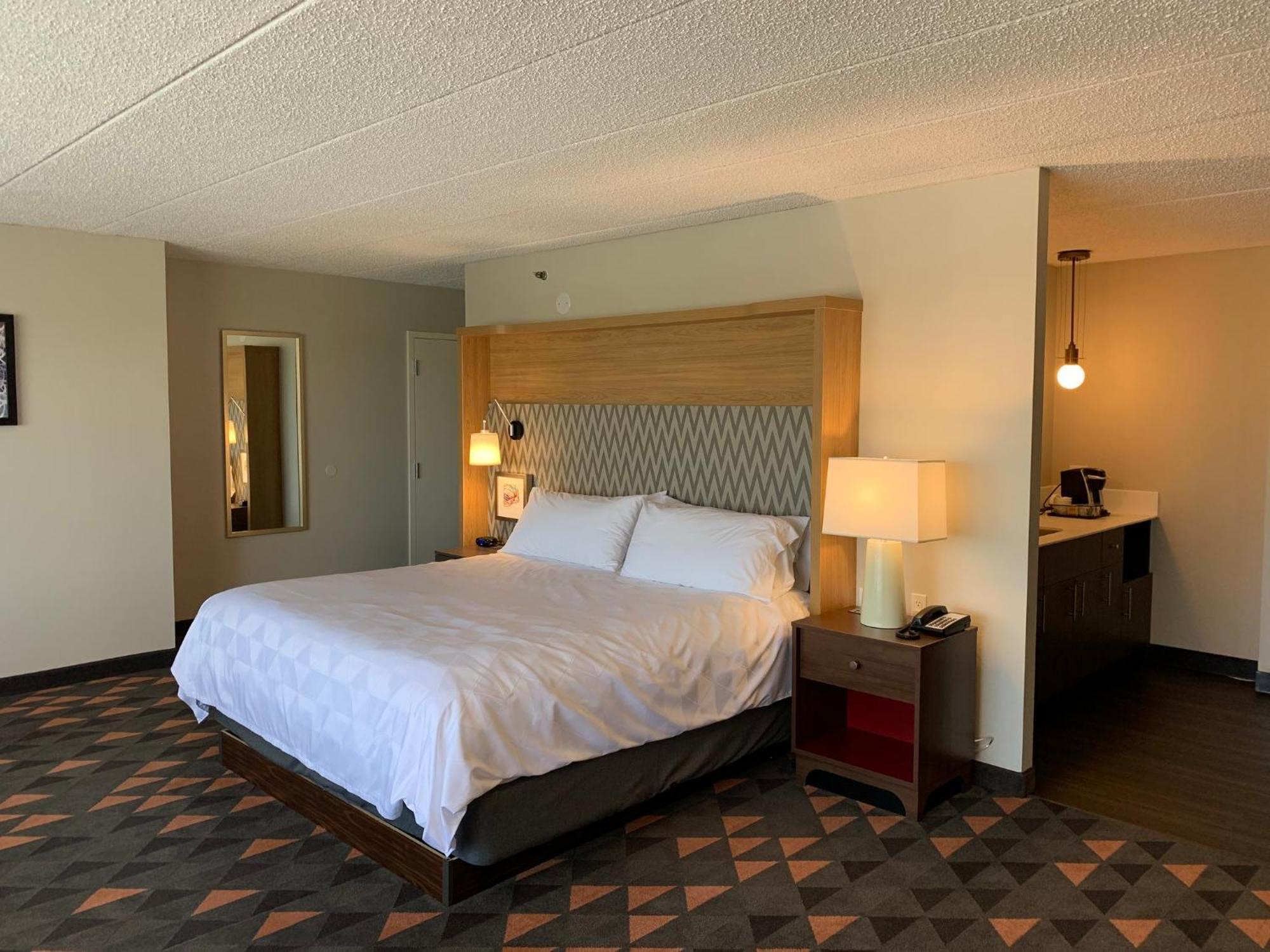Holiday Inn Chicago Nw Crystal Lk Conv Ctr By Ihg Crystal Lake Exterior foto